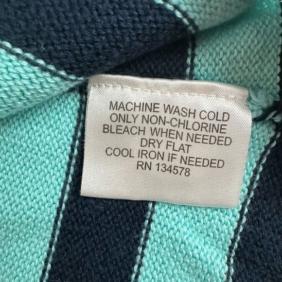 Vineyard Vines Girls Crop Cardigan Size Medium Navy Striped - Picture 5 of 7